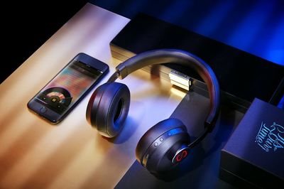專業頭戴式耳機場景拍攝技巧與數碼3C產品儀器儀表拍攝指南